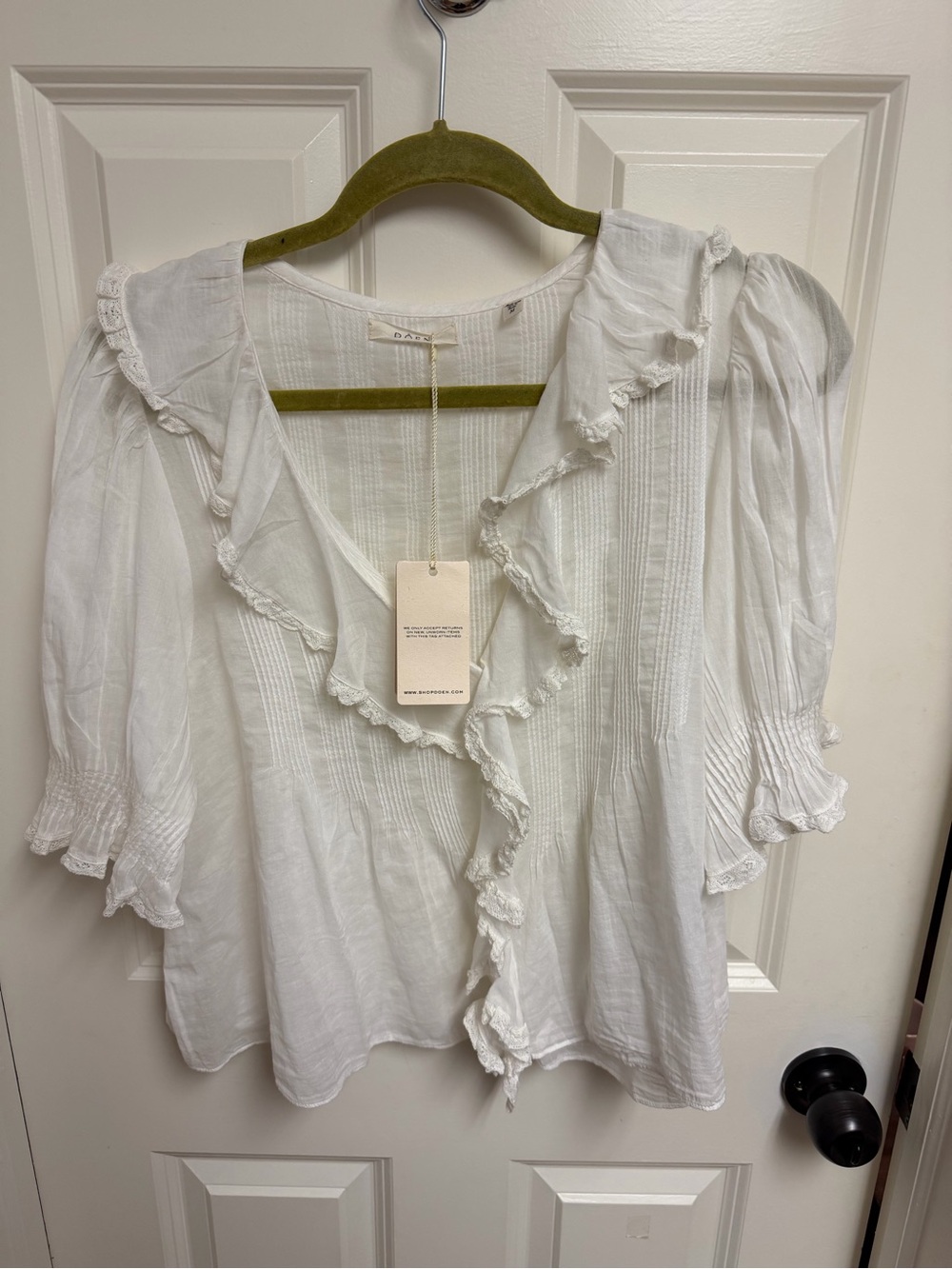 Doen Henri Ruffled Top Size Medium - Picture 8 of 10